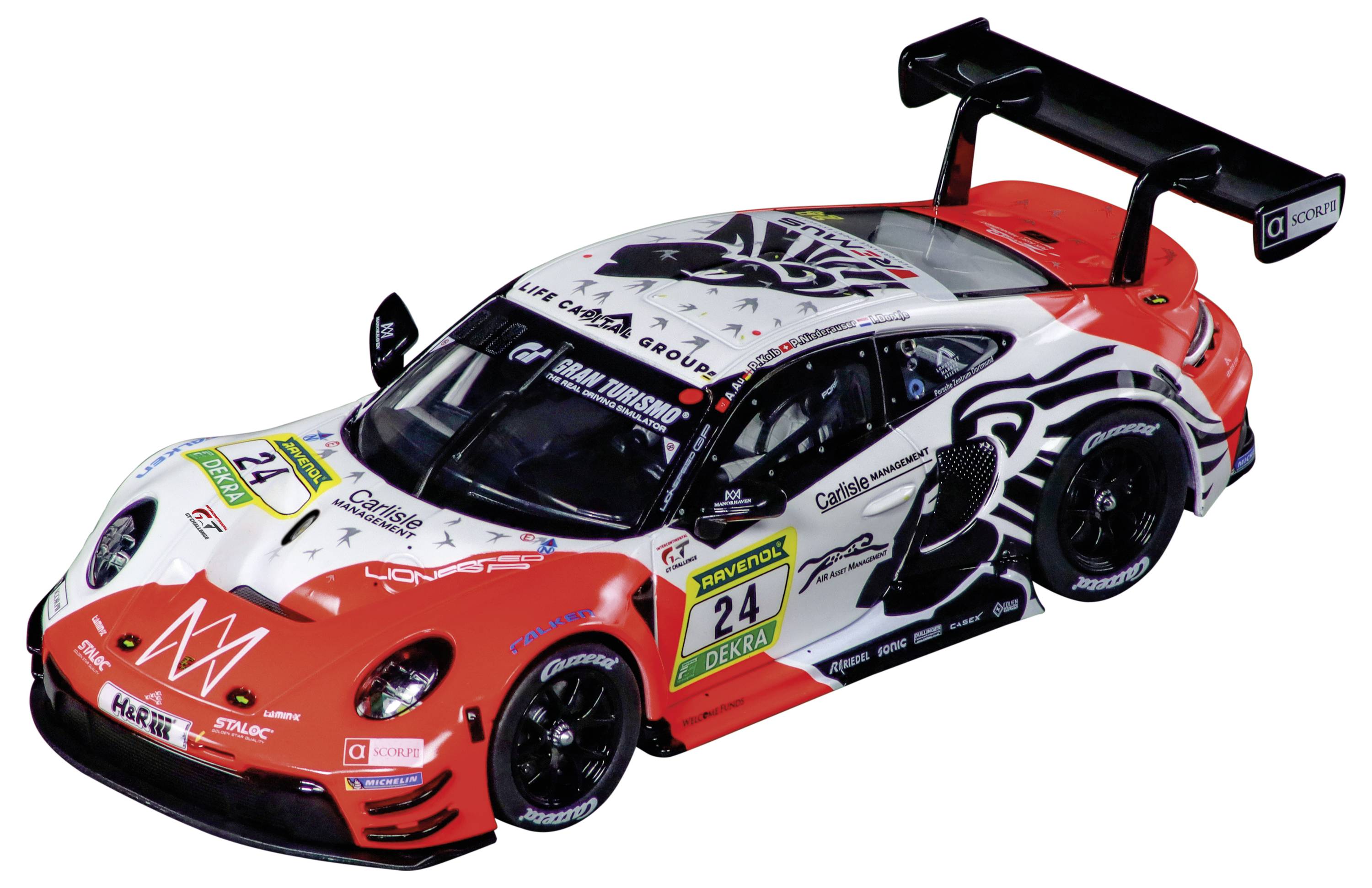 Un'auto da corsa rossa e bianca con grafiche audaci e il numero '24' sui fianchi, con un grande spoiler posteriore e i loghi degli sponsor.