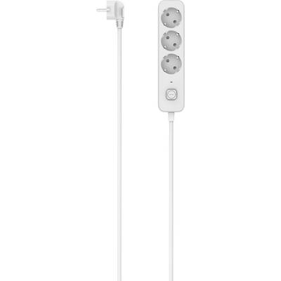Una multipresa bianca con tre prese elettriche in stile europeo e un interruttore, collegata a un cavo bianco con una spina ad angolo retto.