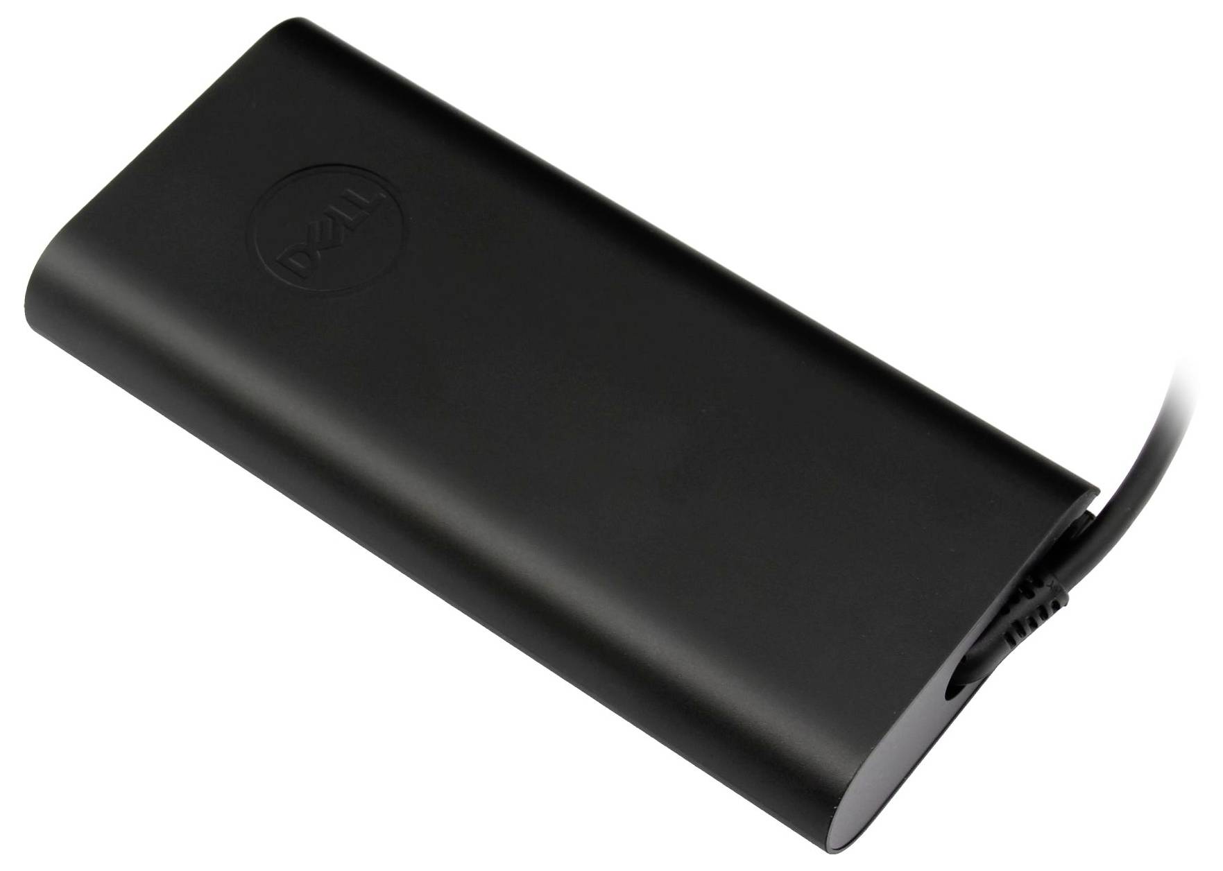 Una power bank compatta e elegante, di colore nero, con un logo, dotata di un cavo collegato per la ricarica di dispositivi elettronici.