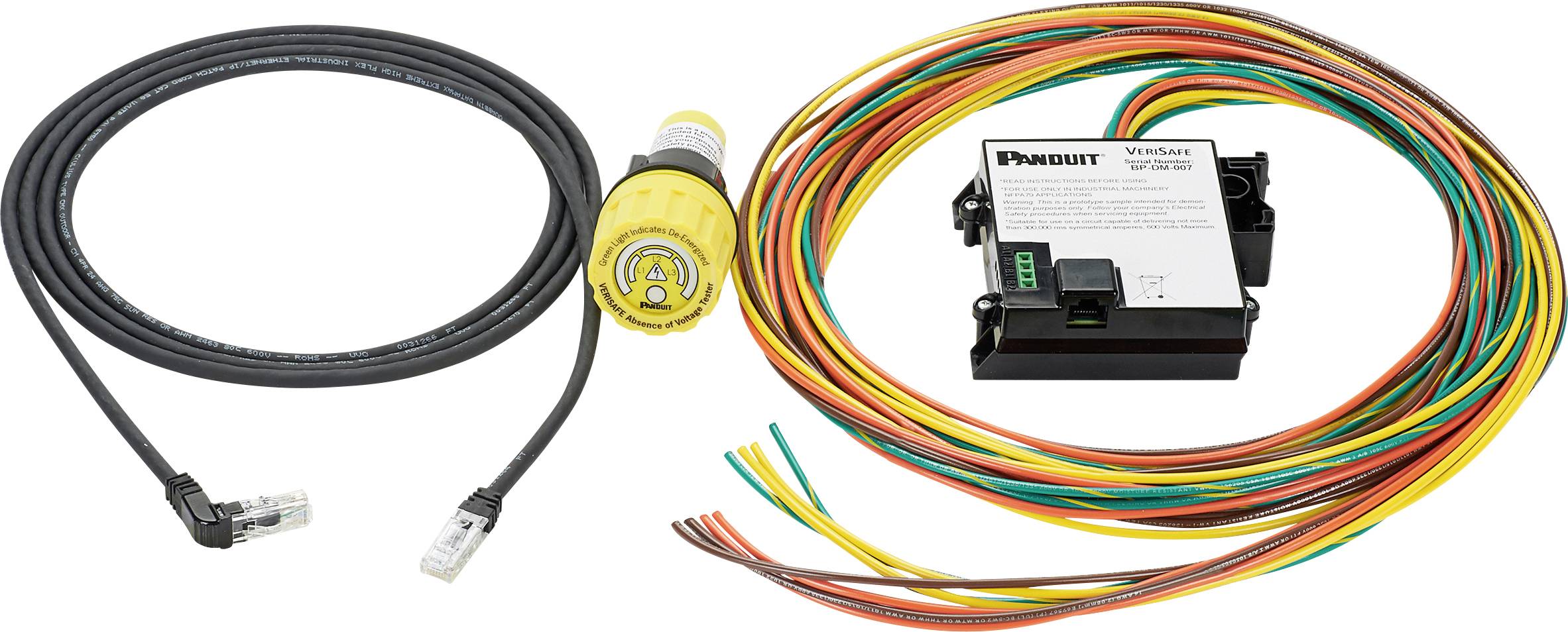 Cavi e componenti elettronici per un sistema di sicurezza veicolare, compresi un dispositivo di telecomando e un cablaggio.