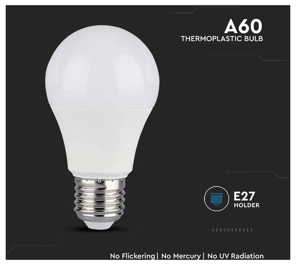 Lampadina termoplastica A60 con attacco E27, pubblicizzata con le caratteristiche 'Nessuno Sfarfallio | Nessun Mercurio | Nessuna Radiazione UV'