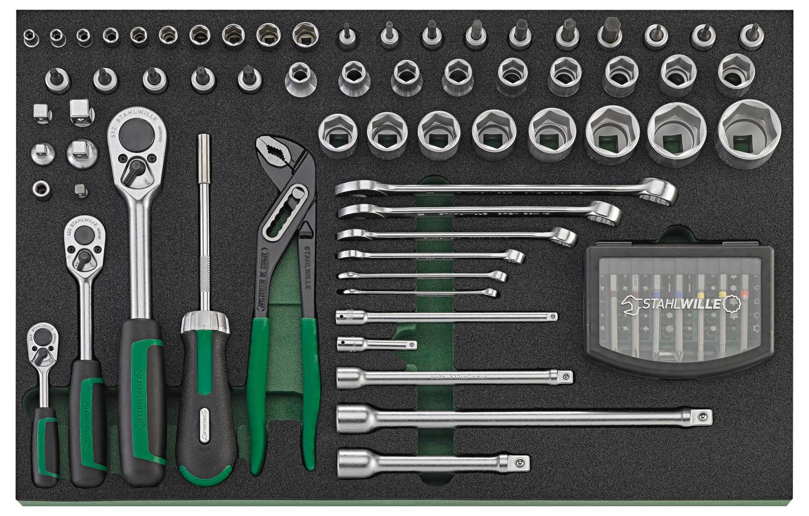 Set di chiave dinamometrica 'Stahlwille' con manico a cricchetto, braccio estensibile e accessori di calibrazione in una custodia di trasporto nera con maniglia.
