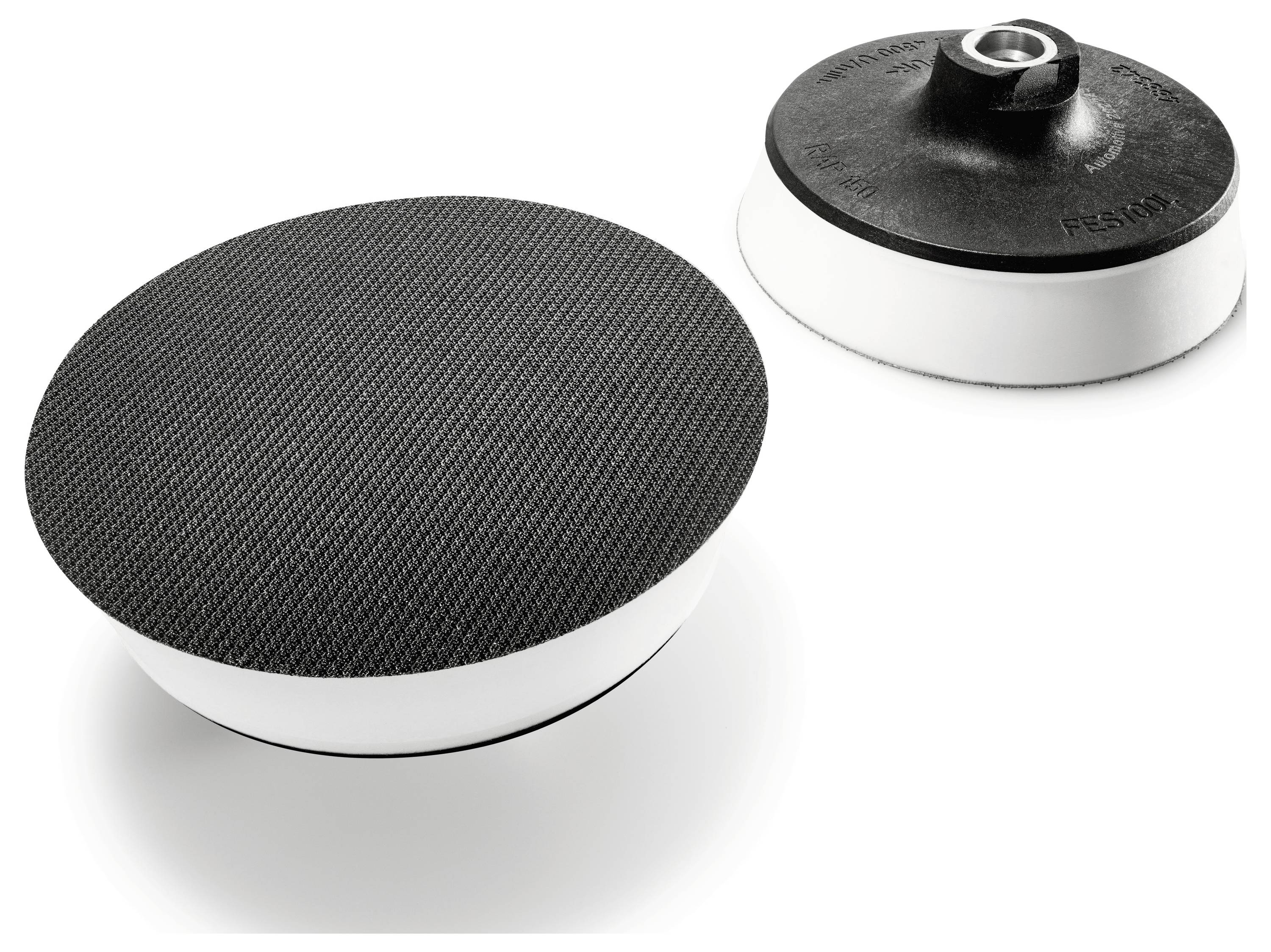 Un'affettatrice da tavolo pieghevole con superficie estensibile, dotata di tubo di aspirazione verde per la raccolta della polvere.