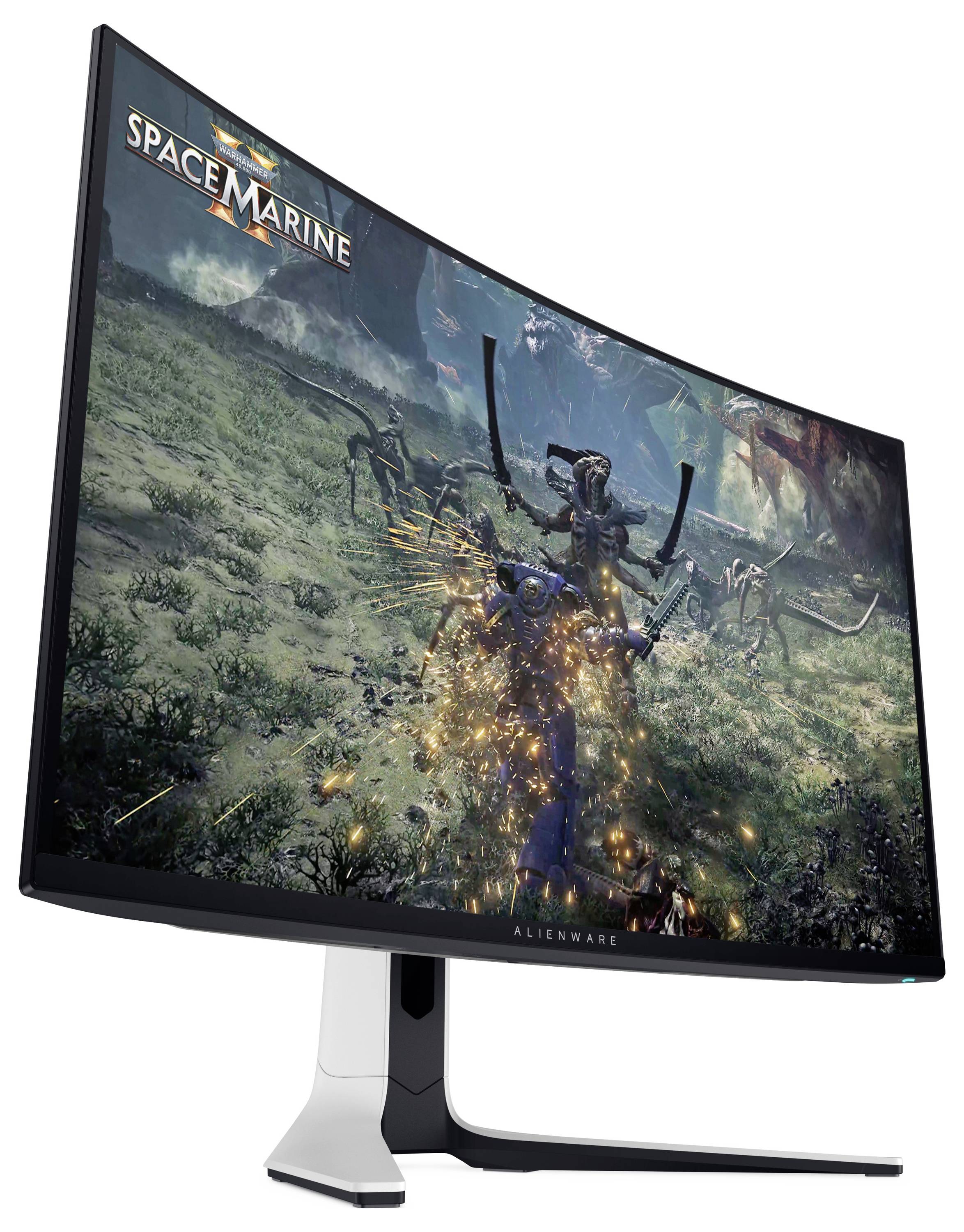 Un monitor curvo che mostra una vivace scena di videogioco con guerrieri futuristici e un logo "Space Marine" in alto.