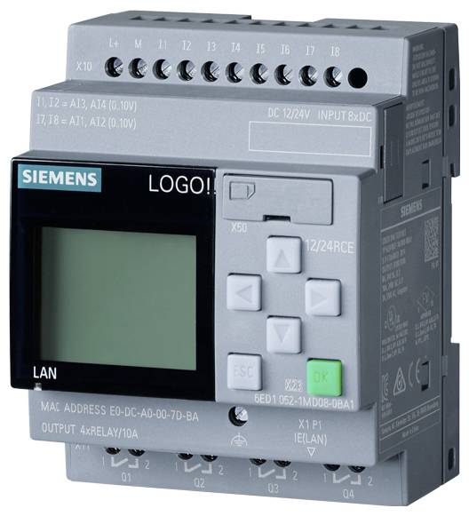 'Un cavo di automazione industriale arancione con otto fili con codice colore esposti e connettori, utilizzato per collegare componenti dei macchinari.'