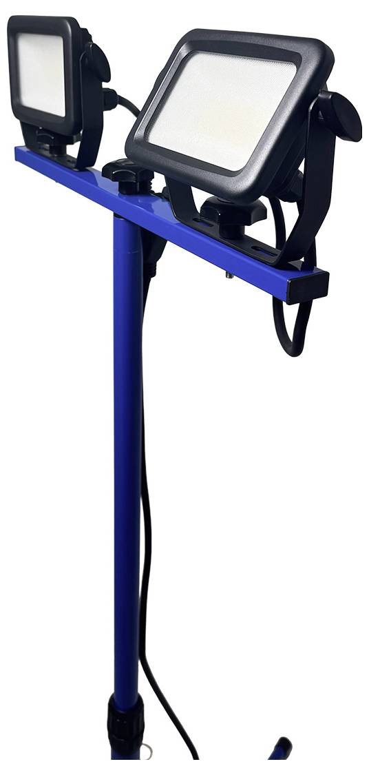 'Due fari LED per cantieri su un cavalletto treppiede blu regolabile. I fari sono posizionati uno accanto all'altro, progettati per illuminare cantieri.'