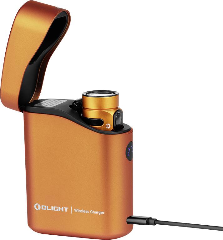 Caricabatterie wireless Orange Olight con coperchio aperto, che rivela una torcia all'interno. Un cavo di ricarica è collegato al dispositivo.
