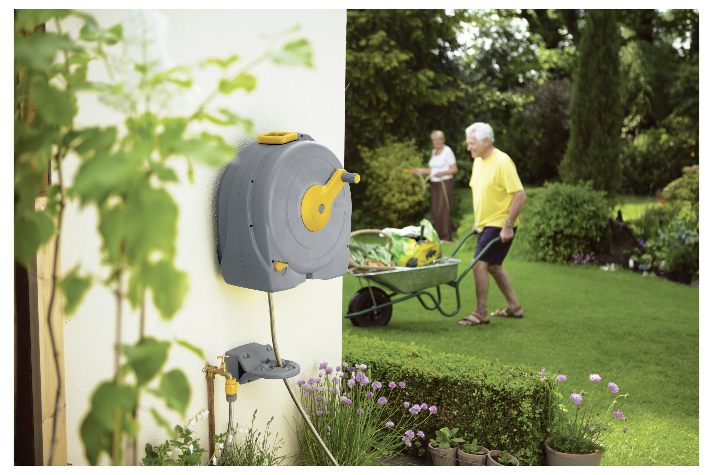 Hozelock 100-101-620 Fast Reel Wandschlauchhalter mit 30m 30 m 1 pz. Giallo, Grigio Avvolgitubo automatico da giardino-1