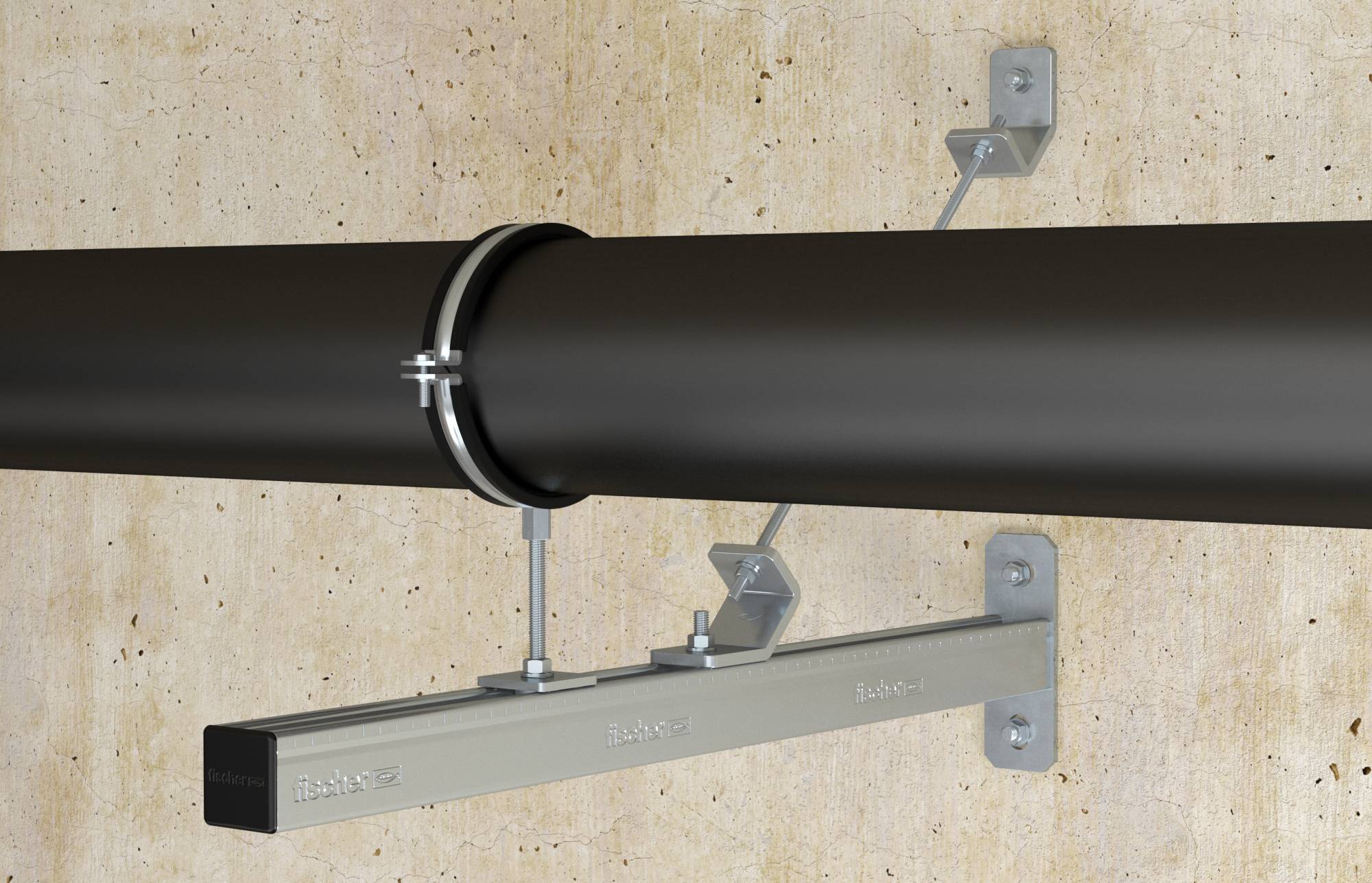 Tubo nero fissato a una parete in calcestruzzo con staffe metalliche e un braccio di supporto, che mostra un supporto per tubazioni installato.