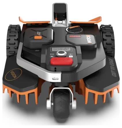 Vista frontale di un tosaerba robotico con dettagli in nero e arancione e pneumatici robusti, progettato per il taglio automatico dell'erba.