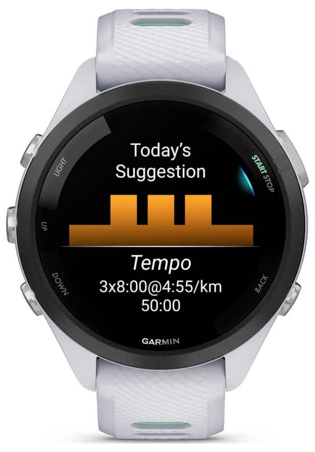 Schermo dello smartwatch Garmin che mostra un allenamento "Suggerimento di oggi": Tempo, 3x8:00 a 4:55/km, totale 50:00.