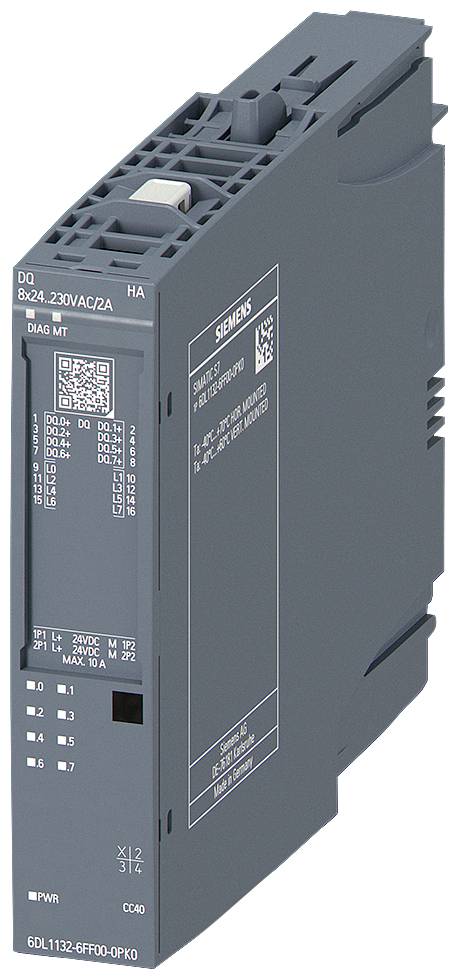 Modulo di controllo industriale Siemens grigio con etichette, codici QR e indicatori di stato, mostrato in una vista a tre quarti.