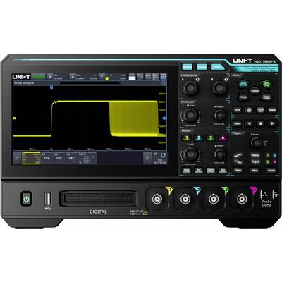 Pannello frontale di un oscilloscopio digitale UNI-T che mostra una traccia di onda quadra gialla sul display, con manopole, pulsanti, porte di ingresso e terminali di compensazione della sonda sottostanti.