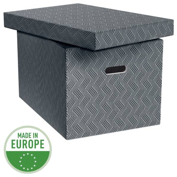 Scatola di archiviazione grigia con motivo, con coperchio e ritaglio per maniglia, mostrata con il badge "Made in Europe".