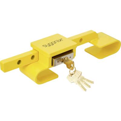 Dispositivo di blocco di sicurezza giallo bloccato su un interruttore di alimentazione, con una chiave inserita e diverse chiavi collegate, impedendo l'accesso all'interruttore.