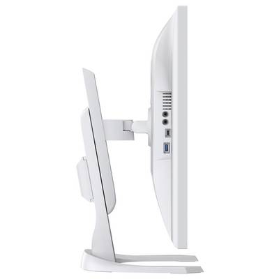 Vista laterale di un computer desktop all-in-one su supporto, che mostra lo schermo e le porte I/O posteriori inclusi USB e jack audio.
