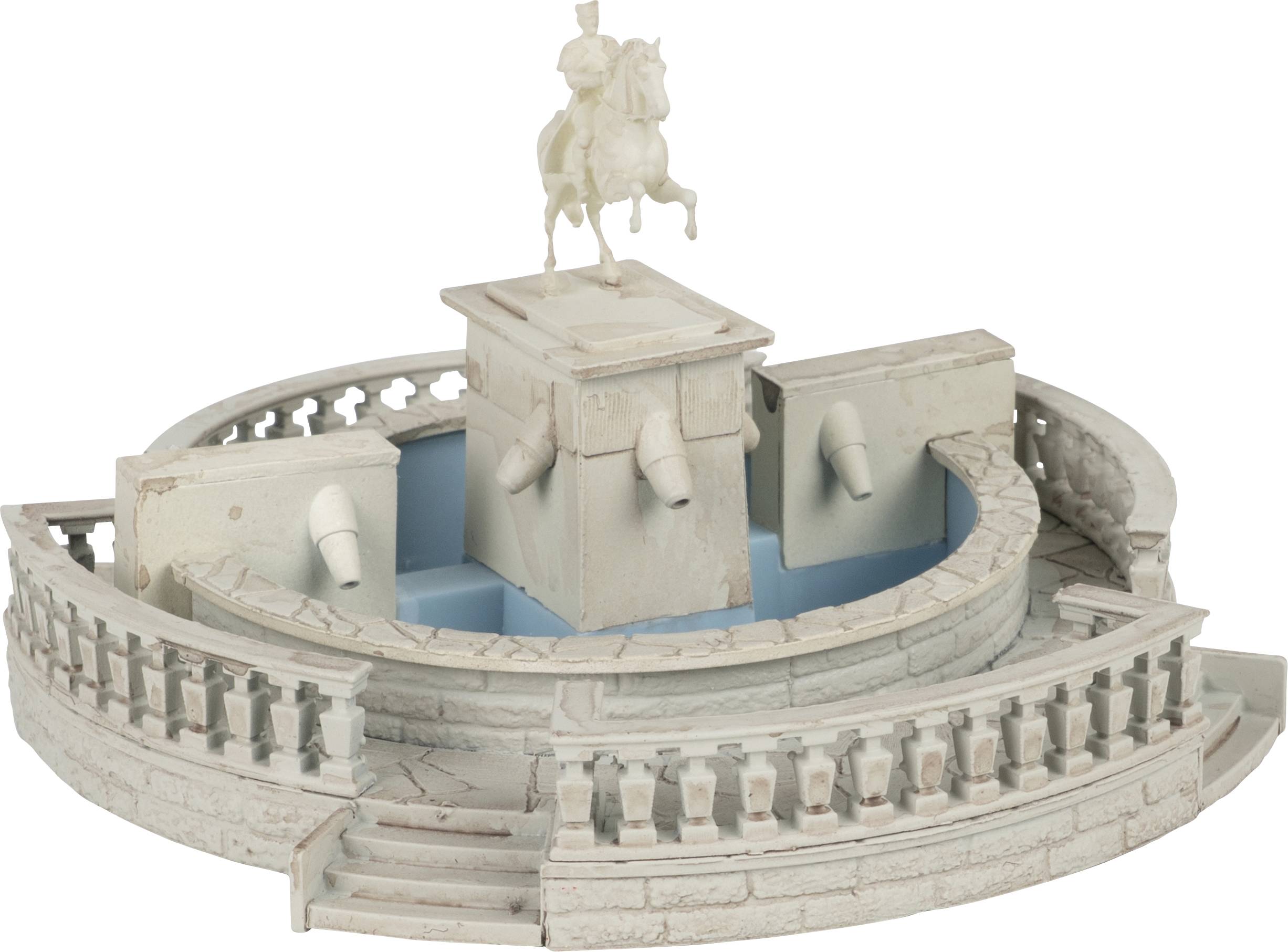 Modello in scala di una fontana circolare con balaustra e piedistallo centrale sormontato da una statua equestre.