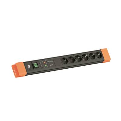 Ciabatta nera con sei prese, interruttore acceso/spento illuminato in verde e terminali arancioni su sfondo bianco.