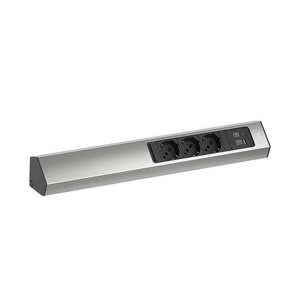 Presa multipla di alimentazione argento con tre prese e due pulsanti di accensione/spegnimento sul lato destro.