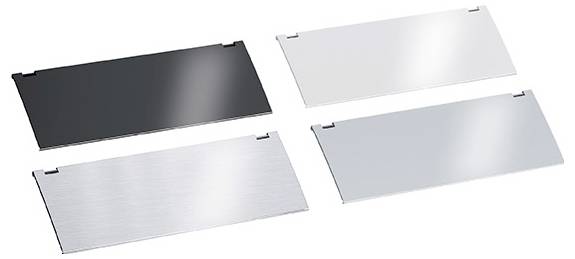 Quattro pannelli metallici rettangolari mostrati in diverse finiture: nero, bianco, argento satinato e grigio chiaro.