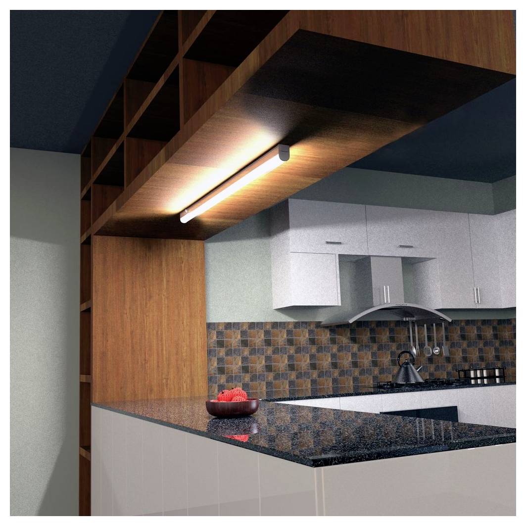 Cucina moderna con isola in legno e pietra, piano di lavoro in granito scuro, armadi bianchi, rivestimento in piastrelle decorate e illuminazione sospesa.