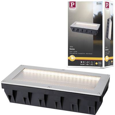 Foto del prodotto di una lampada da parete esterna rettangolare Paulmann Solar Sorea in argento spazzolato, mostrata accesa con il suo imballaggio sullo sfondo.
