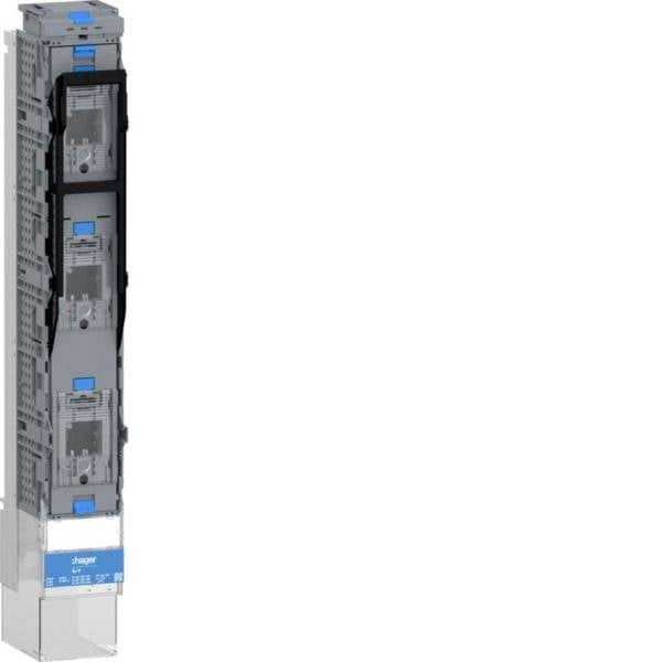 Armadio di controllo elettrico grigio alto con moduli etichettati in blu su sfondo bianco, mostrato in vista frontale.