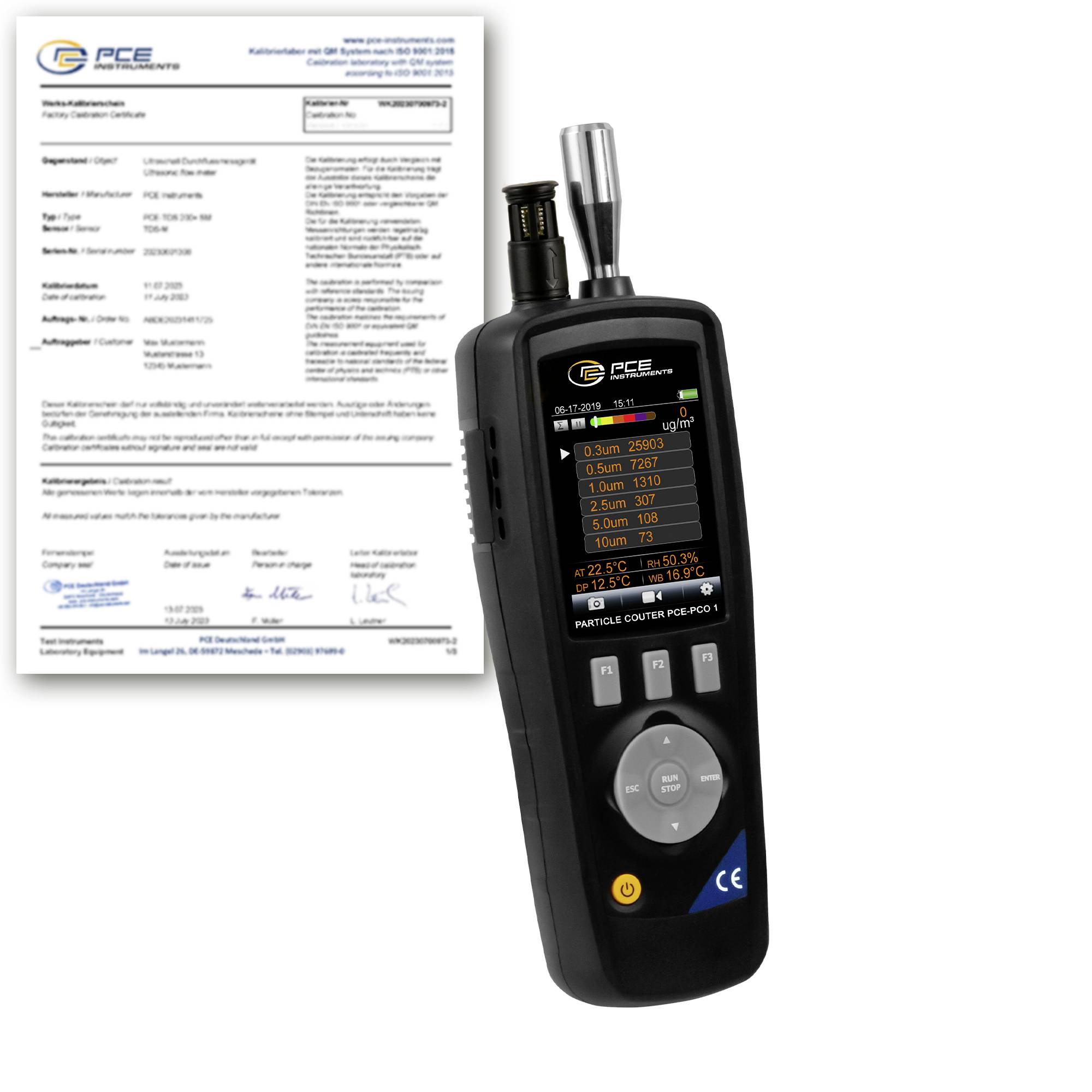 Contatore di particelle PCE portatile con display, mostrato accanto a un documento di certificato di calibrazione.