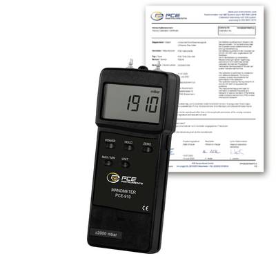 Manometro digitale PCE-910 nero che mostra 1910 mbar, con un certificato di calibrazione visualizzato dietro di esso.