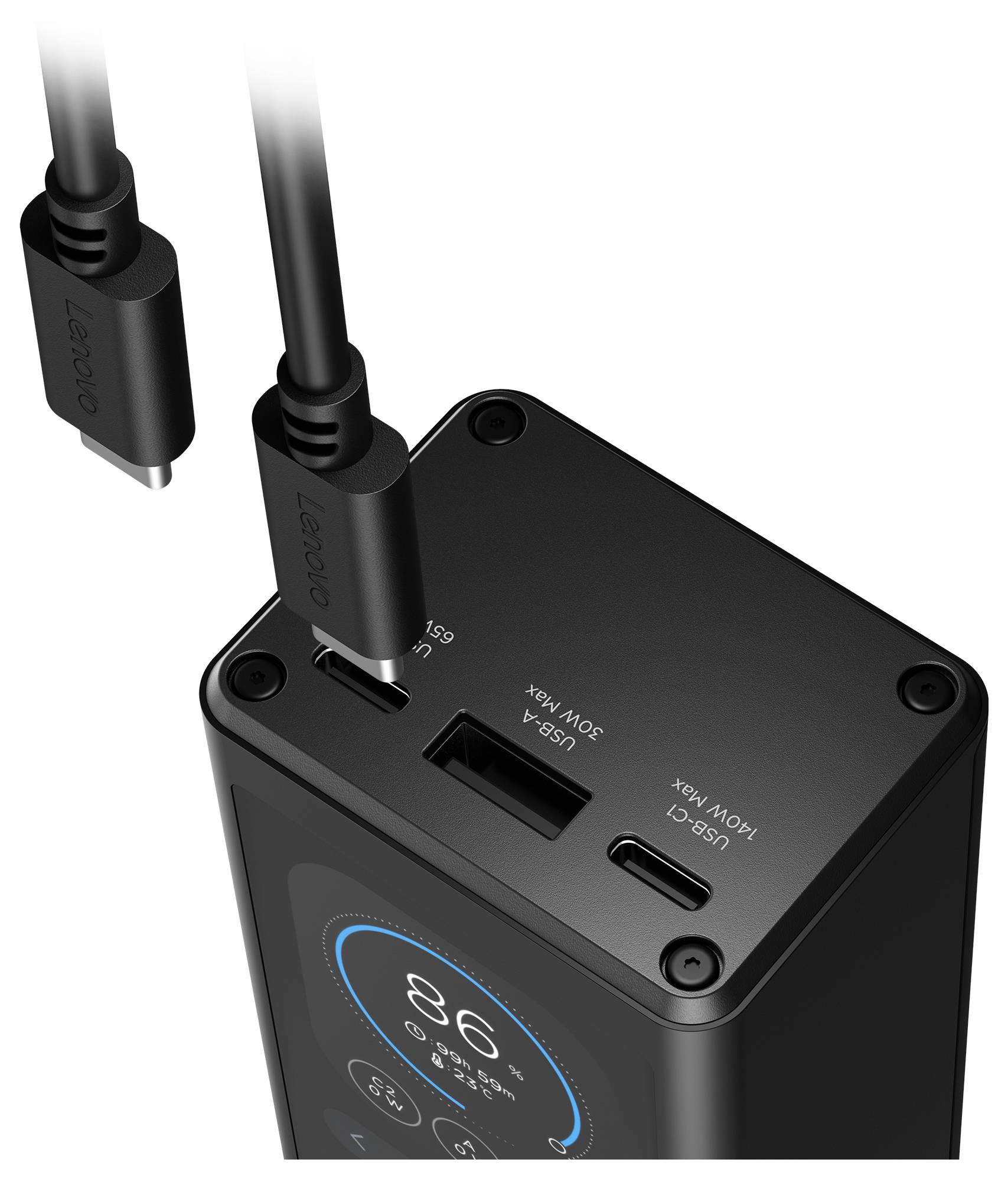 Primo piano di un hub di ricarica nero con più porte USB e due cavi collegati, che mostra un display di potenza digitale sulla parte anteriore.