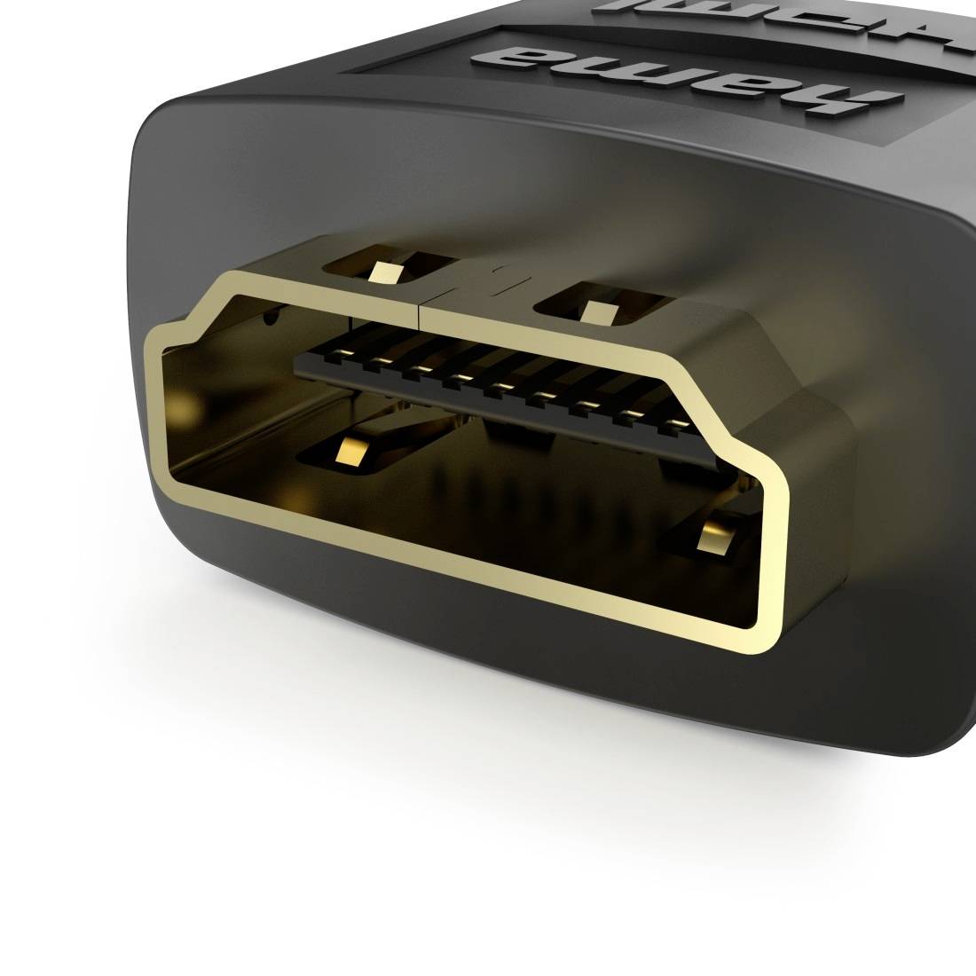Primo piano di un connettore di cavo HDMI che mostra la porta e l'estremità della spina con bordi dorati.