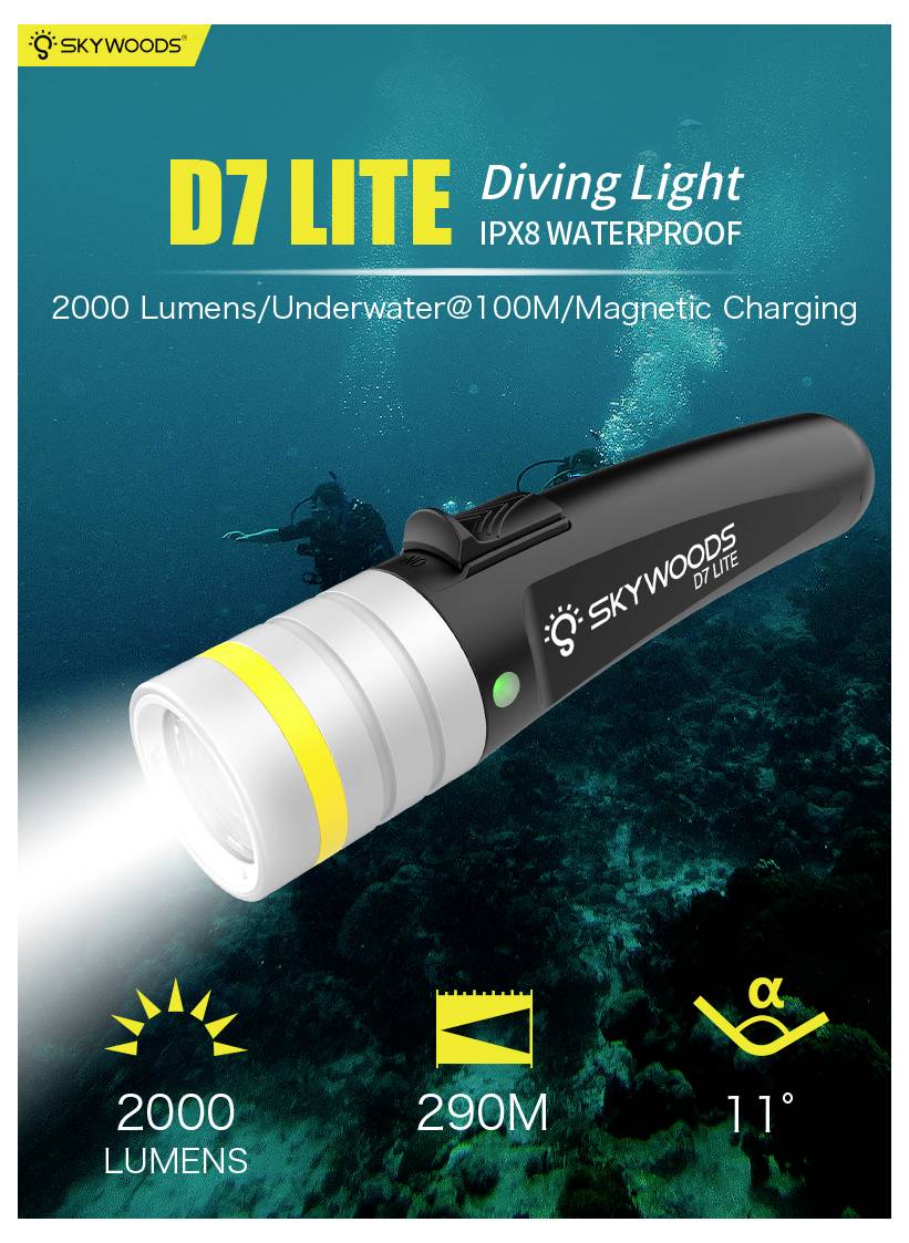 Luce subacquea Skywoods D7 Lite - annuncio pubblicitario che mostra una torcia subacquea impermeabile con testo: '2000 Lumen/Subacquea@100M/Ricarica Magnetica', '2000 LUMEN', '290M' e '11°'.