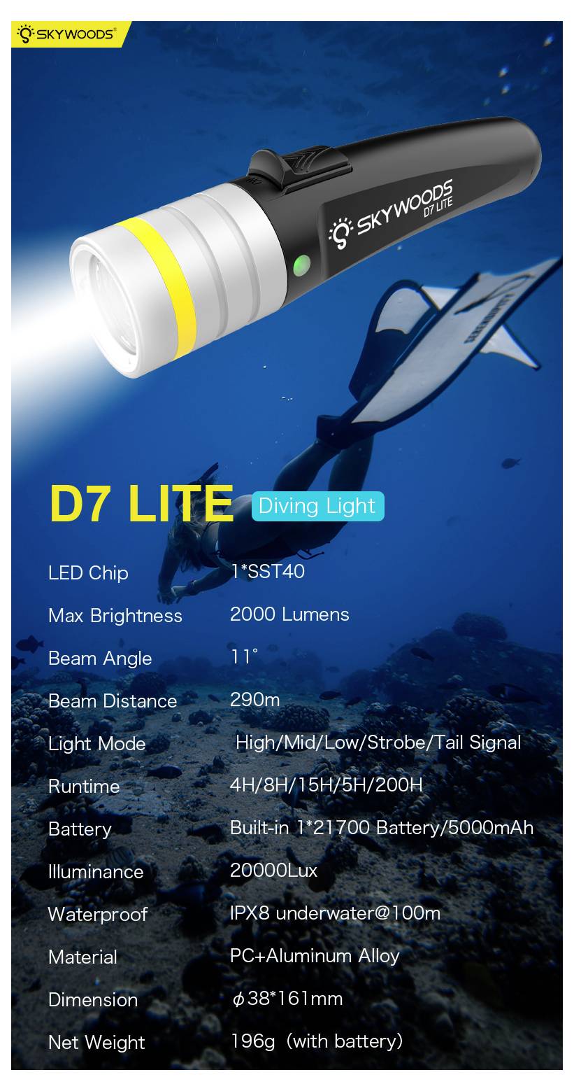 Luce subacquea Skywoods D7 Lite con fascio luminoso brillante, mostrata sott'acqua accanto a un subacqueo, con 2000 lumen, portata di 290m, grado di impermeabilità di 100m e durata della batteria.
