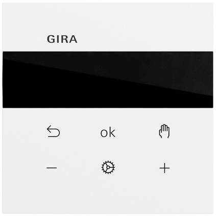 Pannello di controllo touchscreen GIRA con icone di indietro, ok, mano, meno, ingranaggio e più sotto una striscia di display nera.
