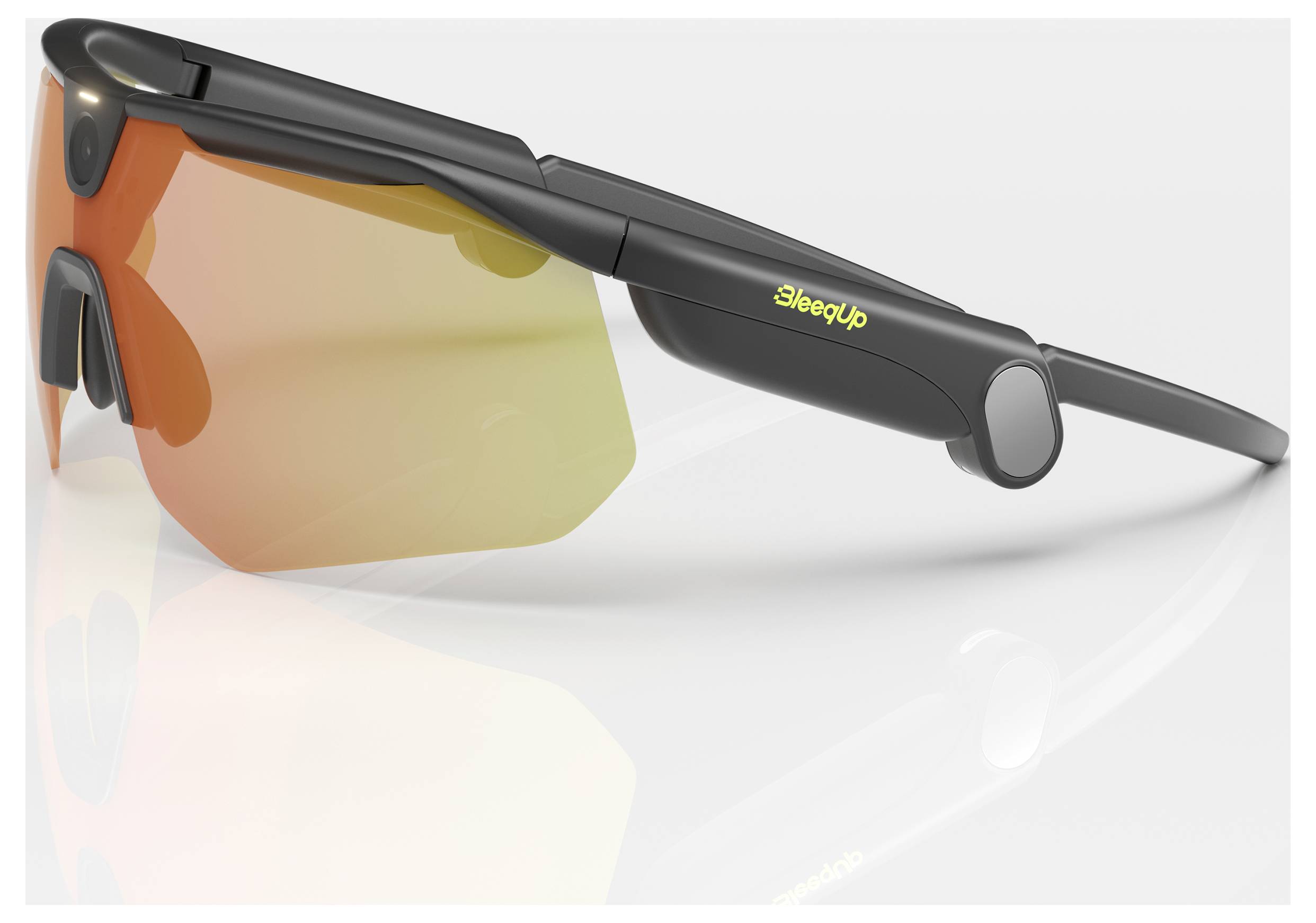 Occhiali da sole sportivi con montatura avvolgente nera e lenti specchiate arancioni, con il logo 'Sleepup' sul'asta, mostrati in vista laterale su sfondo bianco.