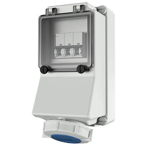 Scatola di distribuzione elettrica impermeabile con coperchio trasparente, interruttori automatici all'interno e un connettore di alimentazione industriale blu nella parte inferiore.