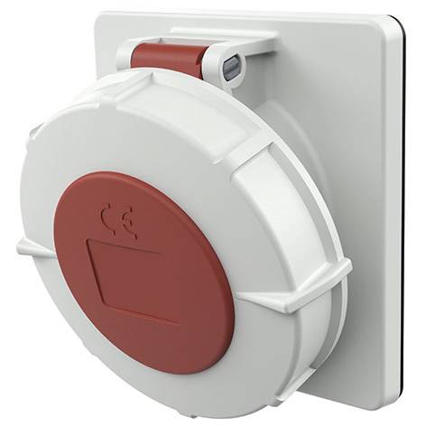 Presa elettrica bianca montata a parete con coperchio di protezione di sicurezza rosso chiuso sull'apertura.