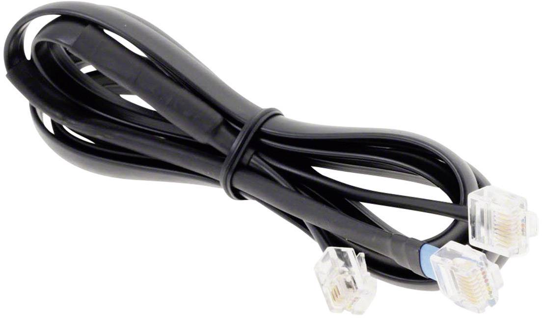 Un cavo Ethernet nero con più connettori su sfondo bianco.