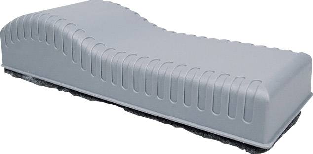 Spugna grigia con forma ergonomica e struttura a costine, adatta alla pulizia di superfici.