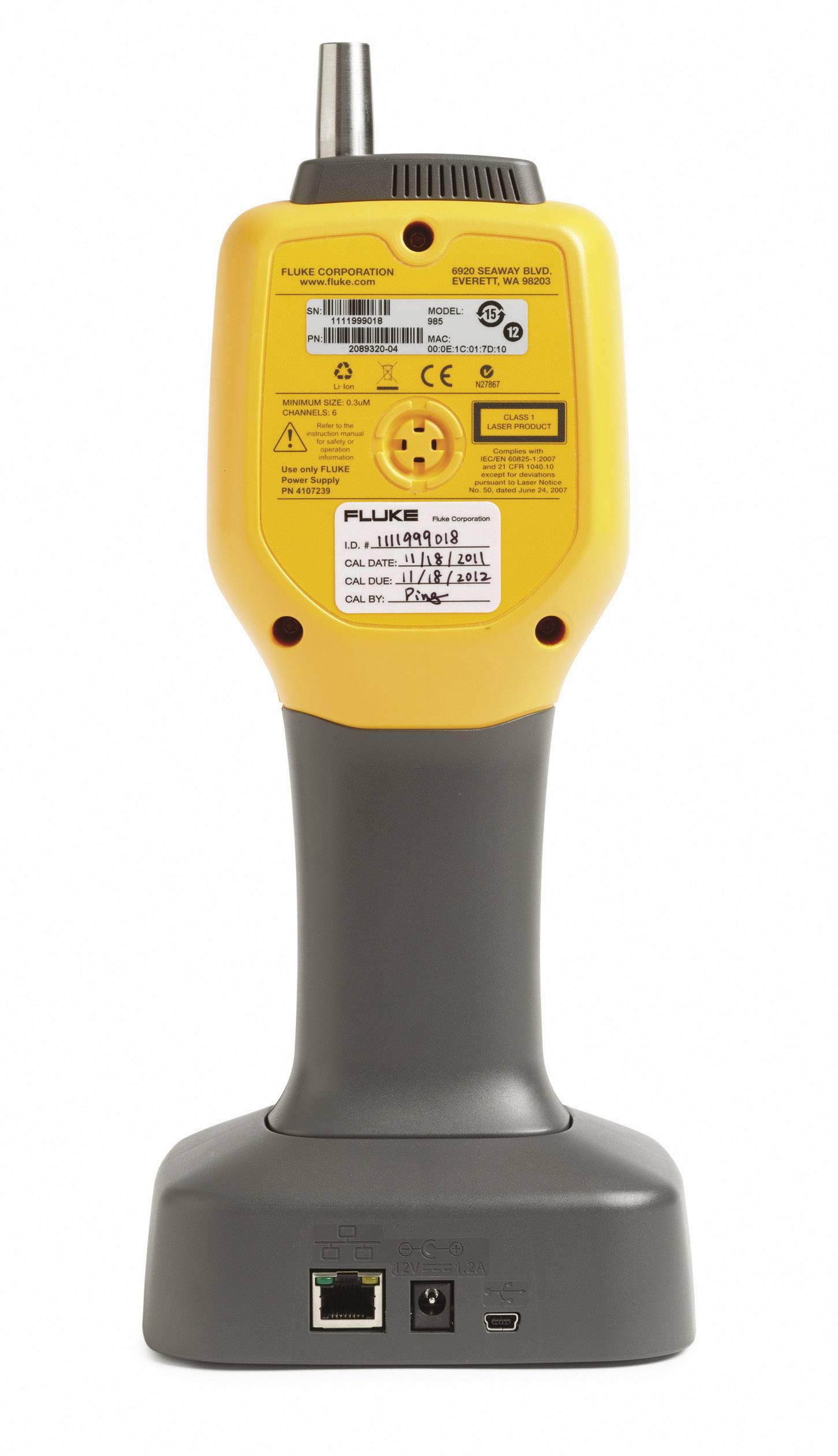 Un dispositivo elettronico giallo con varie porte e un'etichetta sul retro, tra cui una porta Ethernet e una porta USB.