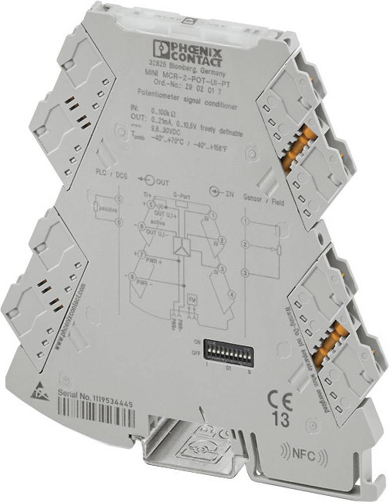 Convertitori di segnale di Phoenix Contact con morsetti e identificazioni, utilizzati per la conversione di segnali elettrici.