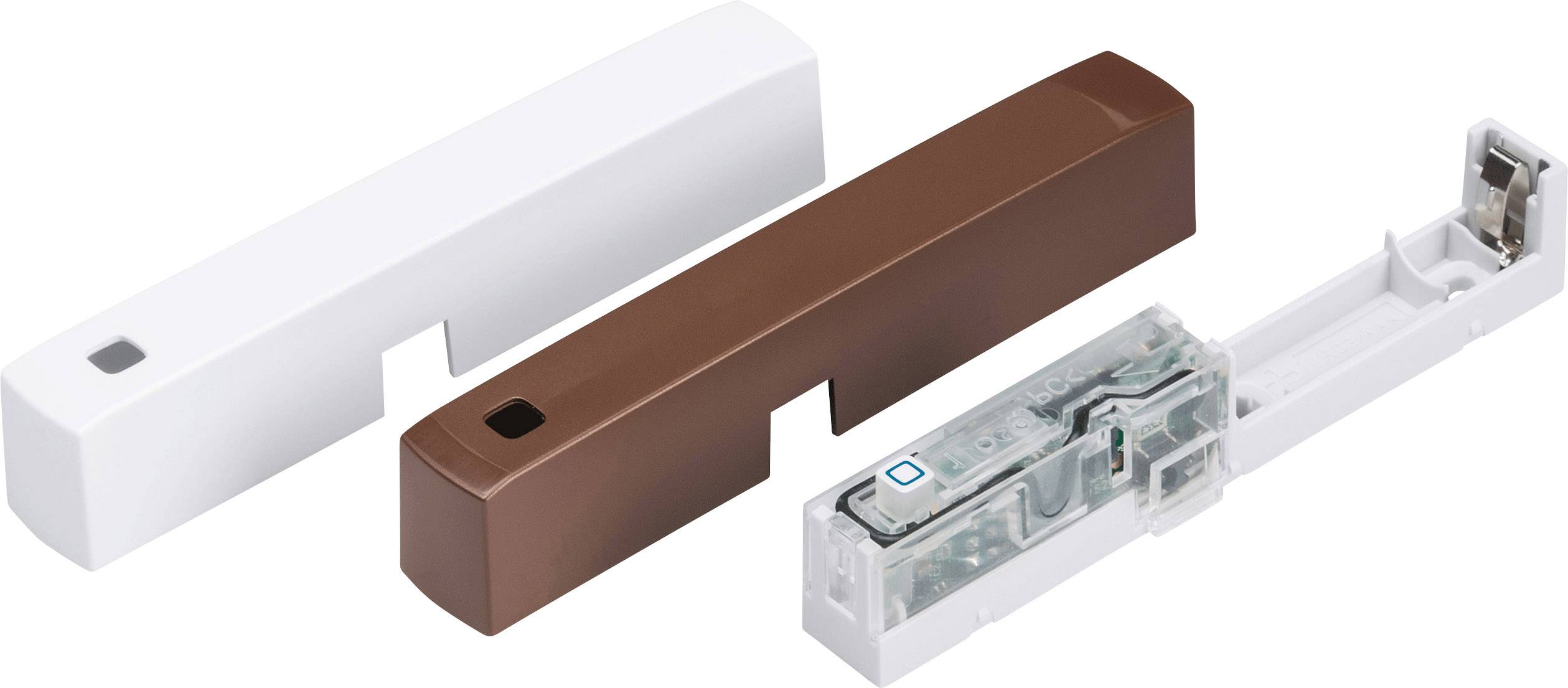 Un involucro marrone e uno bianco di un dispositivo elettronico accanto al suo interno aperto con componenti tecniche.