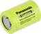 Accumulatore Nichel-Cadmio 'Panasonic Cadnica', forma cilindrica, prodotto da Sanyo Electric Co., Ltd., involucro verde con testo nero.
