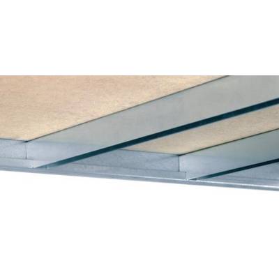 'Lato inferiore di un controsoffitto con profili metallici e rivestimento in legno.'
