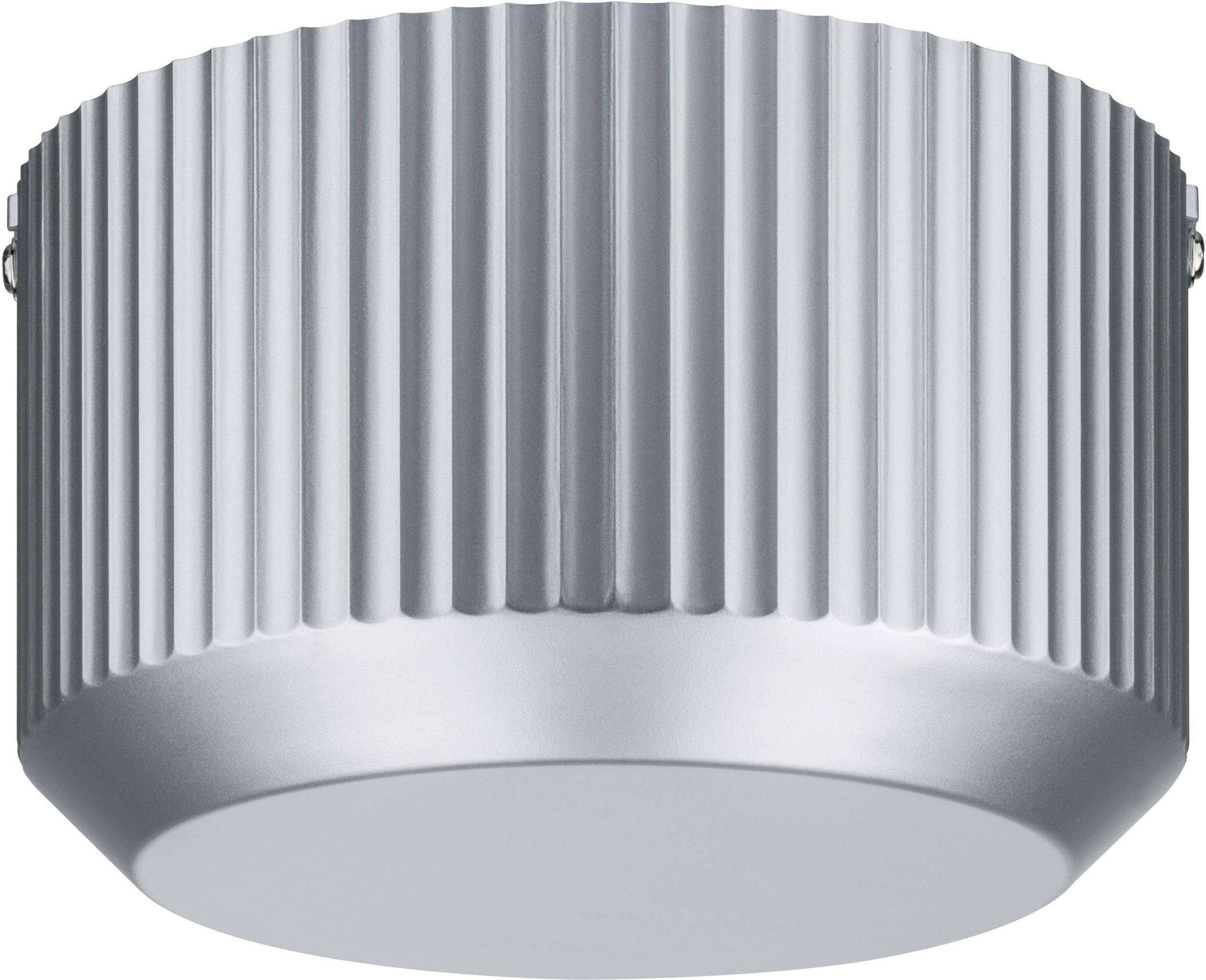 Una lampada da soffitto cilindrica in argento con design a costine, che completa gli interni moderni e minimalisti.