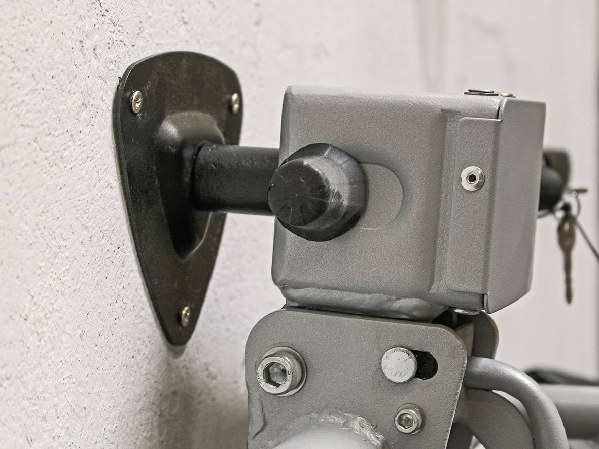 VOUNOT 4 Pezzi Supporto Per Biciclette Da Parete, Portabici Da Muro Ganci Pieghevoli Appendi Bici, Nero - Foto 10