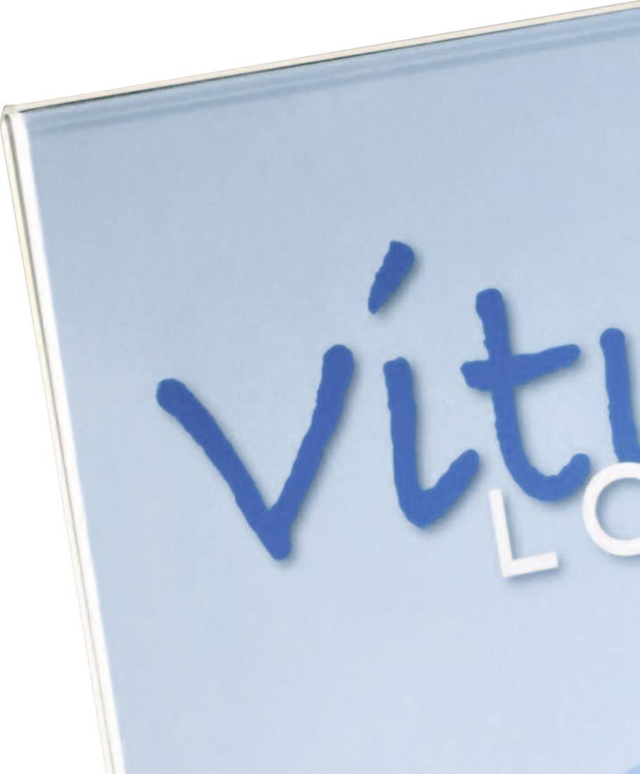 Parte di un cartello con la scritta 'vit' in caratteri blu su uno sfondo azzurro chiaro.