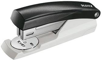 Un raccoglitore nero e bianco della marca Leitz, adatto all'uso in ufficio.