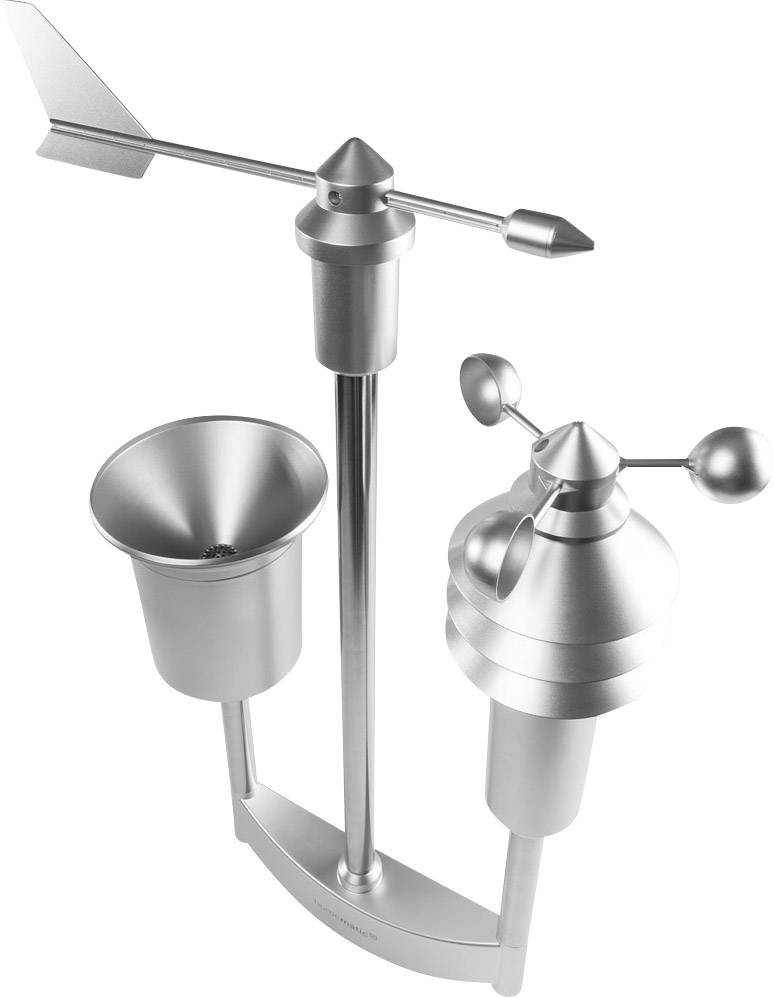 Una stazione meteorologica in argento con una banderuola, pluviometro e anemometro per misurare la direzione del vento, le precipitazioni e la velocità del vento.