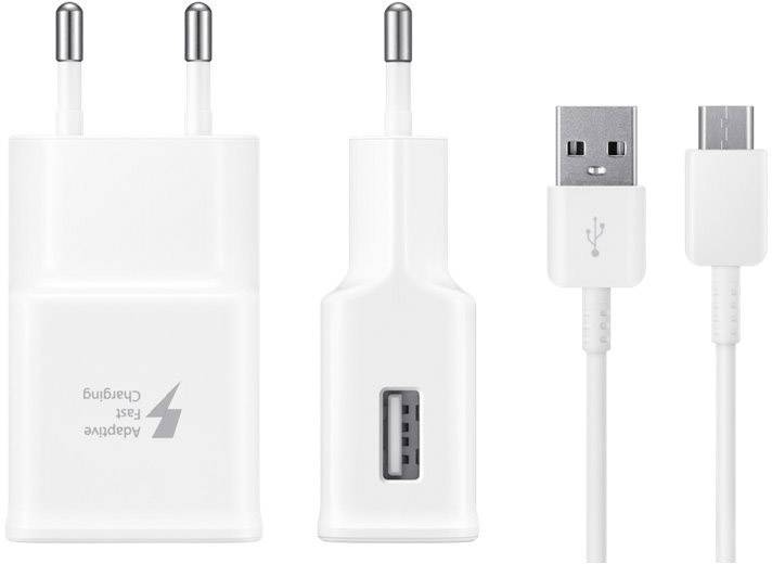 Caricabatterie USB bianco con due spine rotonde e cavo USB. L'adattatore è contrassegnato per la ricarica rapida.